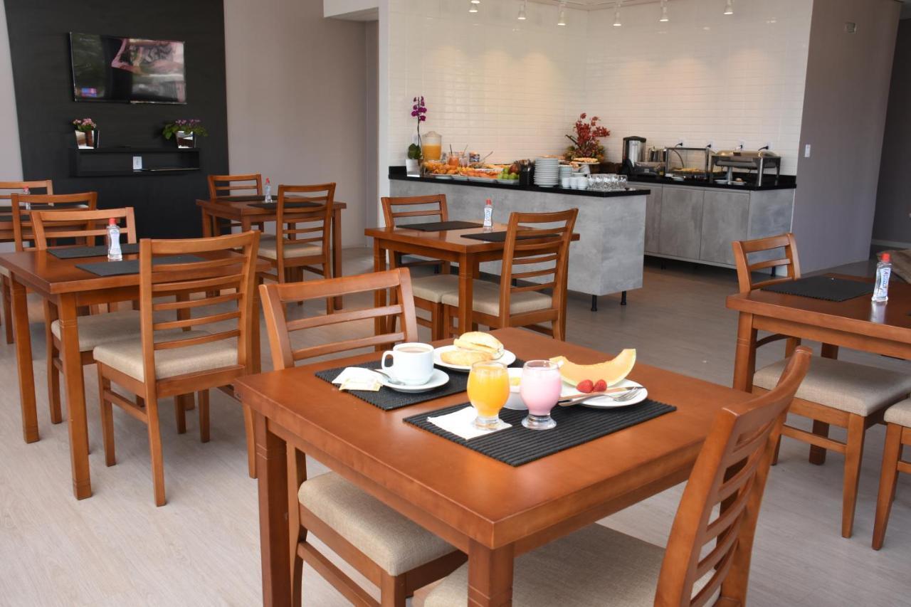 ID Hotel Passo Fundo Buitenkant foto